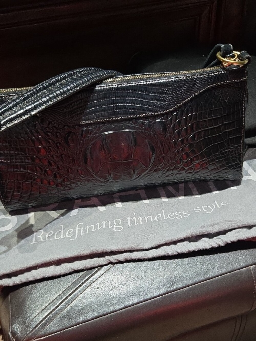 Brahmin ~Black Croc-Embossed Shoulder Bag - Picture 2 of 9